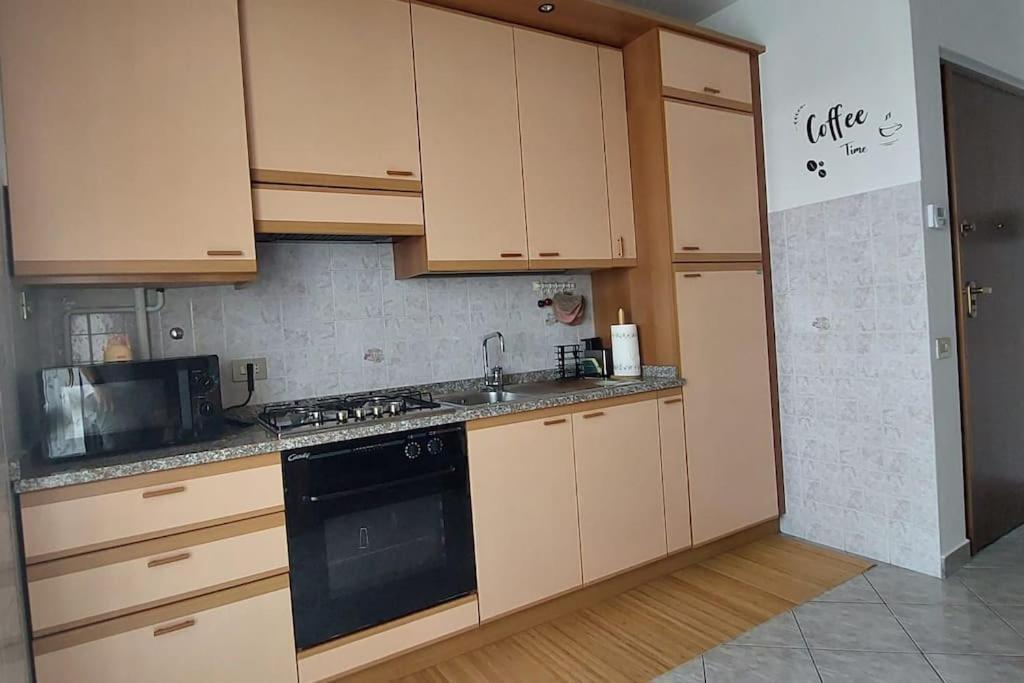Apartamento Deliziosa Casa Mignon Luisago Exterior foto
